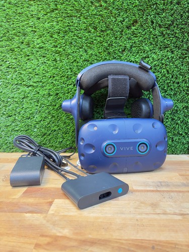 Pre owned htc - vive, pro
